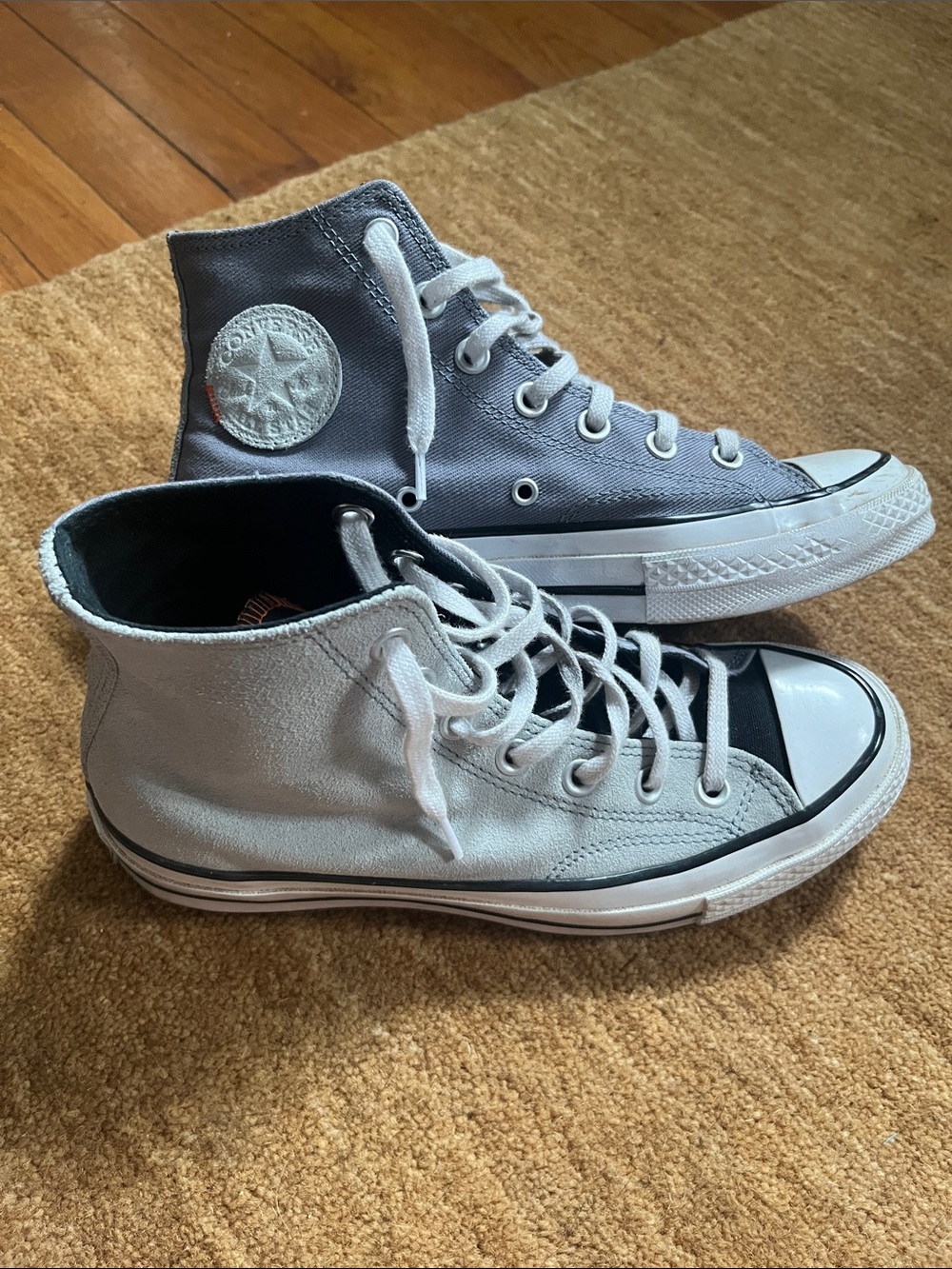 Converse Chuck Taylor All Star High Tops size 7.5